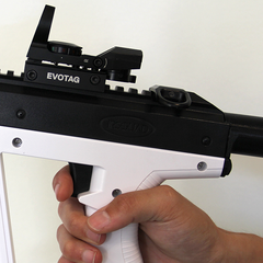 Adapter til EVOtaggeren med red dot sight. Gør det lettere at få hænderne frie